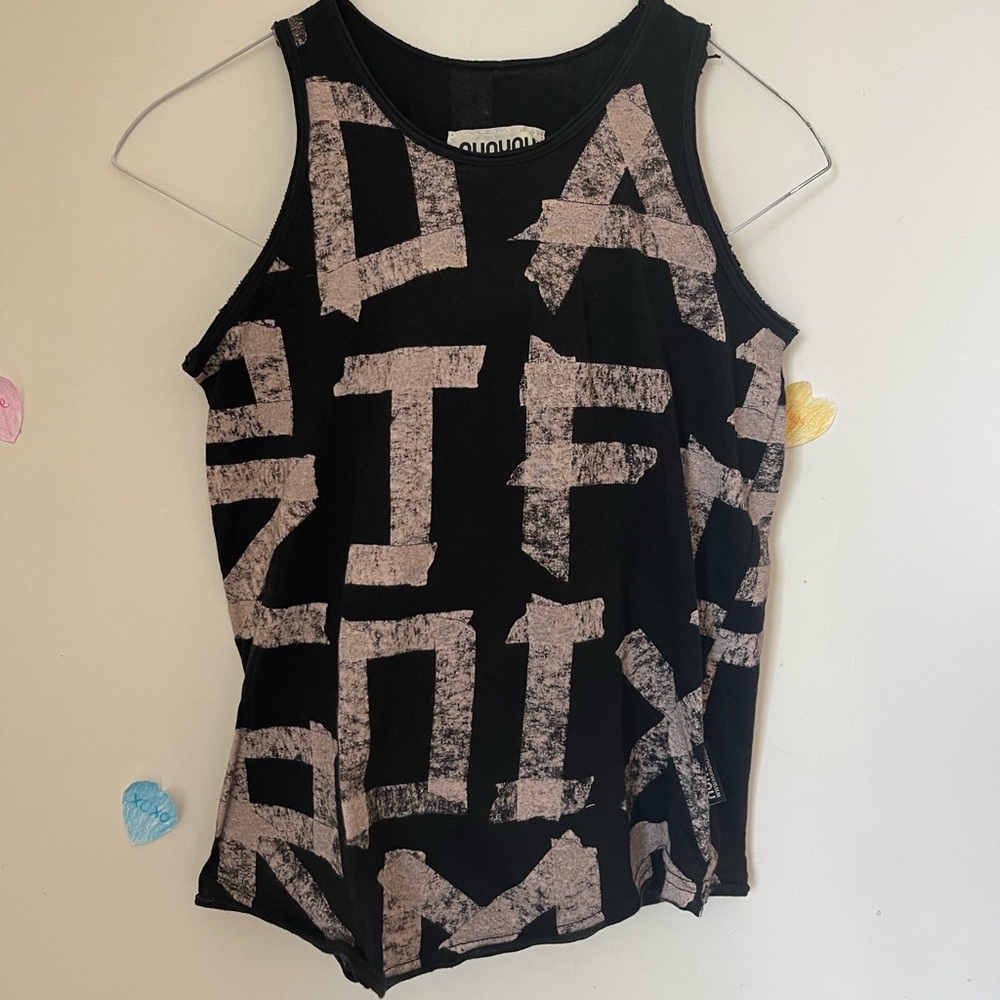 Nununu ABC Sleeveless Shirt Black, Size 6-7